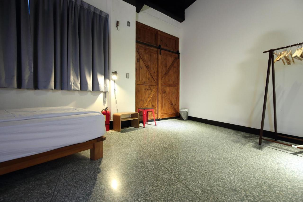 View Hostel Hualian Zewnętrze zdjęcie